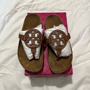 Tory Burch Miller Cloud Calf Leather / Cork 
CLASSIC CUOIO NATURAL 200